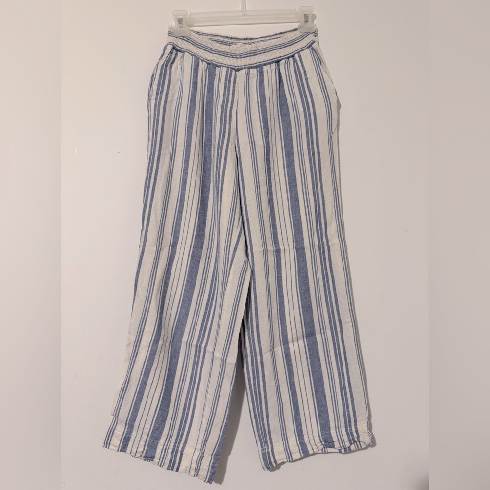 Land’ n Sea White Pants w/ Blue Stripes